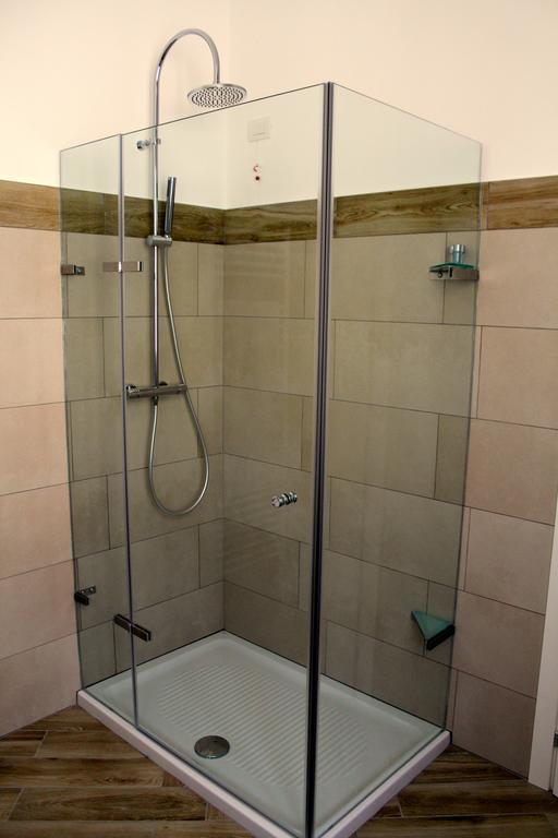 Bhl Boutique Rooms Legnano Kültér fotó