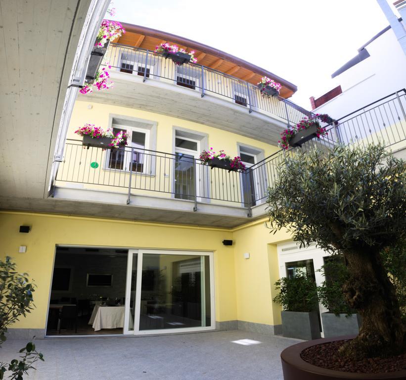 Bhl Boutique Rooms Legnano Kültér fotó