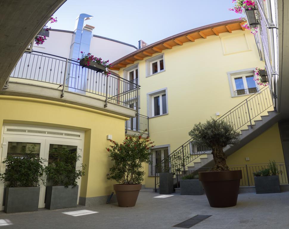 Bhl Boutique Rooms Legnano Kültér fotó